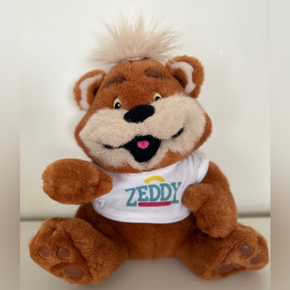 Rare VINTAGE Zeddy Canadian Zellers Store Mascot Plush Teddy Bear Brown 15"
